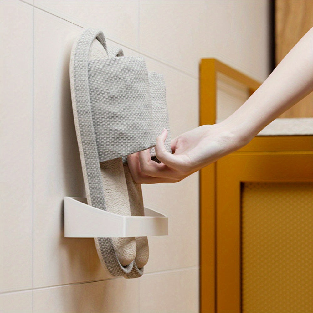 Devorga o'rnatiladigan hammom poyabzal tokchasi, pichoqsiz o'rnatish bilan, uy hammomida poyabzallarni qulay saqlash uchun. Hammom poyabzallarini va boshqa narsalarni tartibga solish va saqlash uchun ideal.