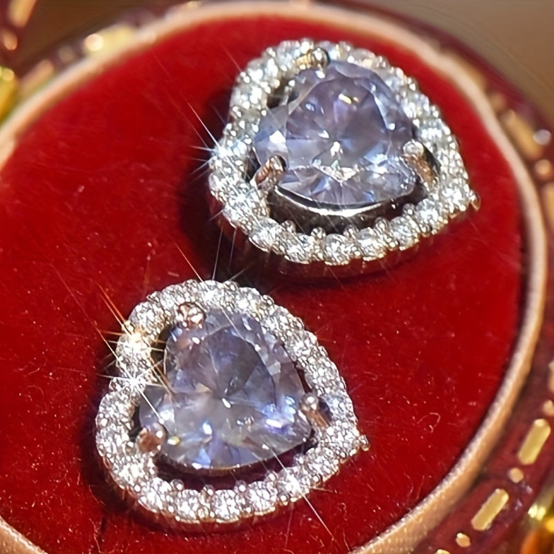 Heart-Shaped Moissanite Stud Earrings 18K Gold Plated Sterling Silver Vintage Style
