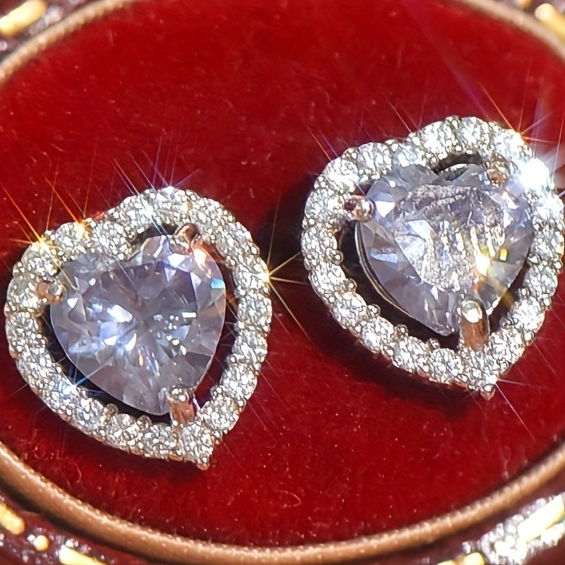 Heart-Shaped Moissanite Stud Earrings 18K Gold Plated Sterling Silver Vintage Style
