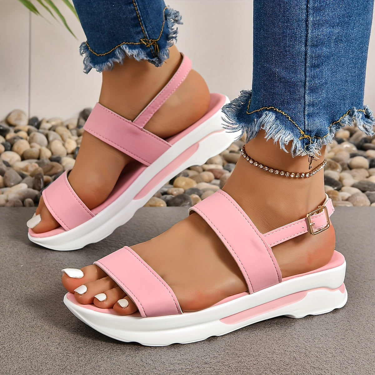 Women's Platform Sandals Low Heel Buckle Open Toe All-Season Casual