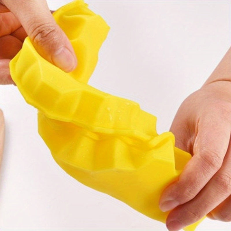 Silicone Honeycomb Ice Cube Tray with Lid 37 Compartments BPA Free Stackable Freezer Mold