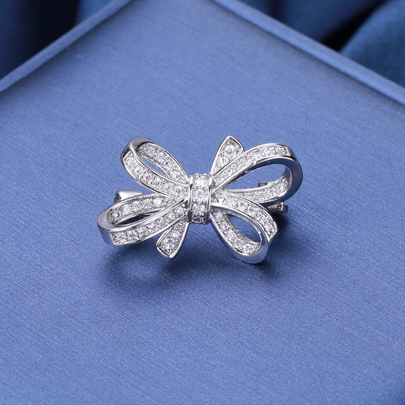 Elegant Mini Bow Brooch for Women V-Neck Shirts Small Pin Fastening Jewelry