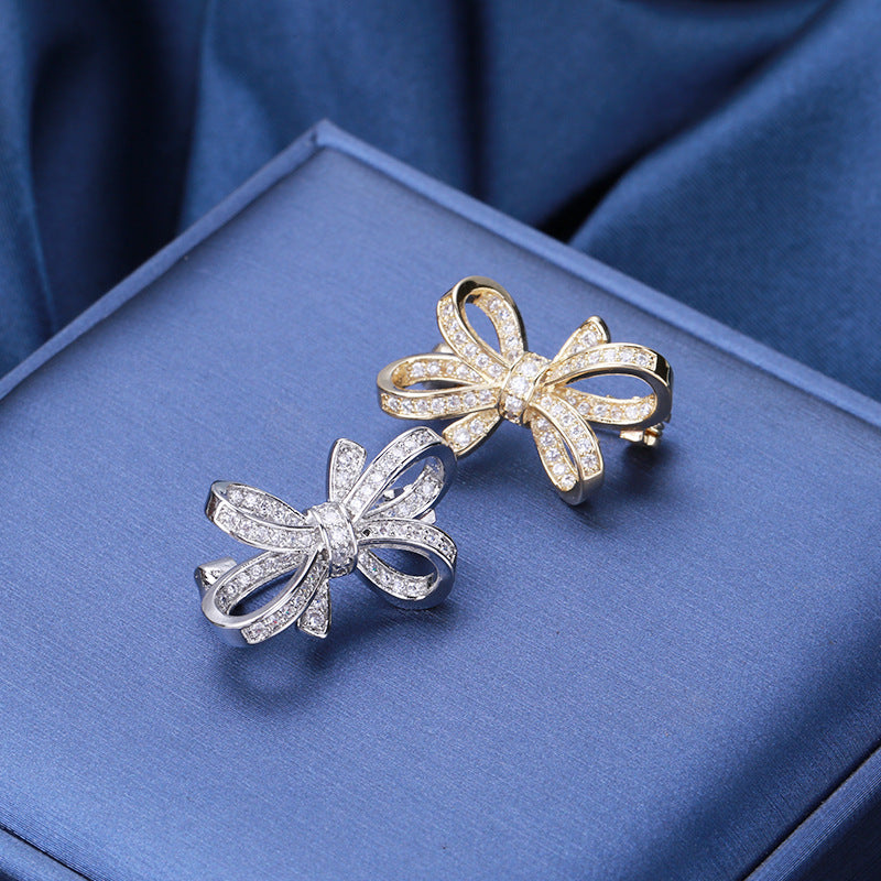 Elegant Mini Bow Brooch for Women V-Neck Shirts Small Pin Fastening Jewelry