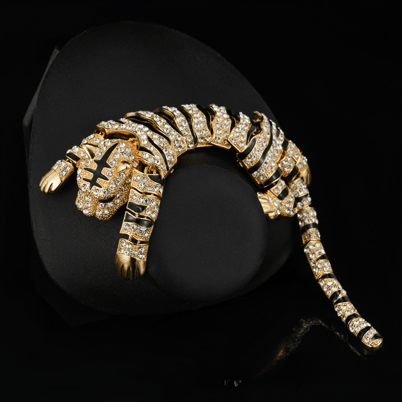 Large Tiger Brooches with Rhinestones and Animal-Themed Shawl Pins for Men and Women