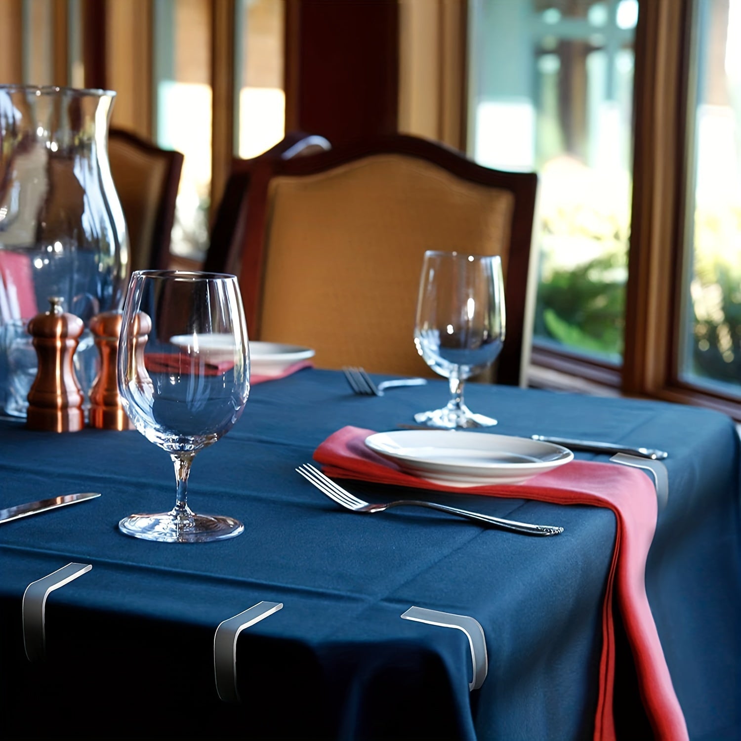 Set of 10 High-Elastic Transparent Plastic Tablecloth Clips Windproof Non-Slip Secure Indoor Outdoor Dining