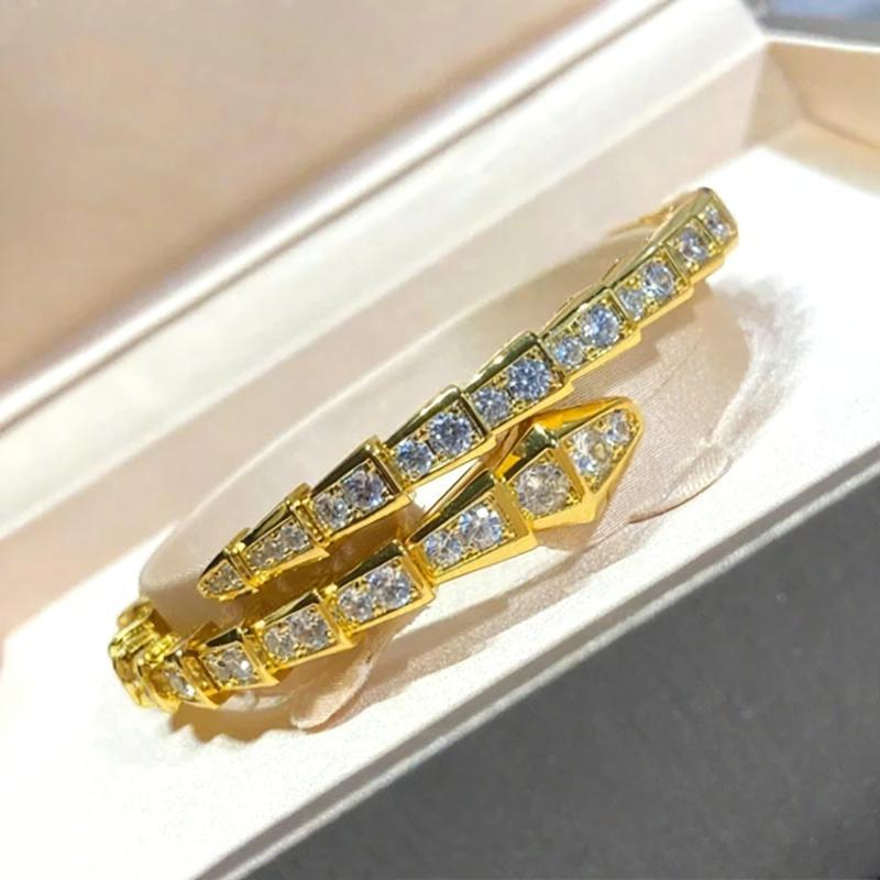 Zarif Ilon Zanjir Bilaguzuk, Porloq Kubik Zirkoniya bilan - Har kuni kiyish va maxsus tadbirlar uchun ideal