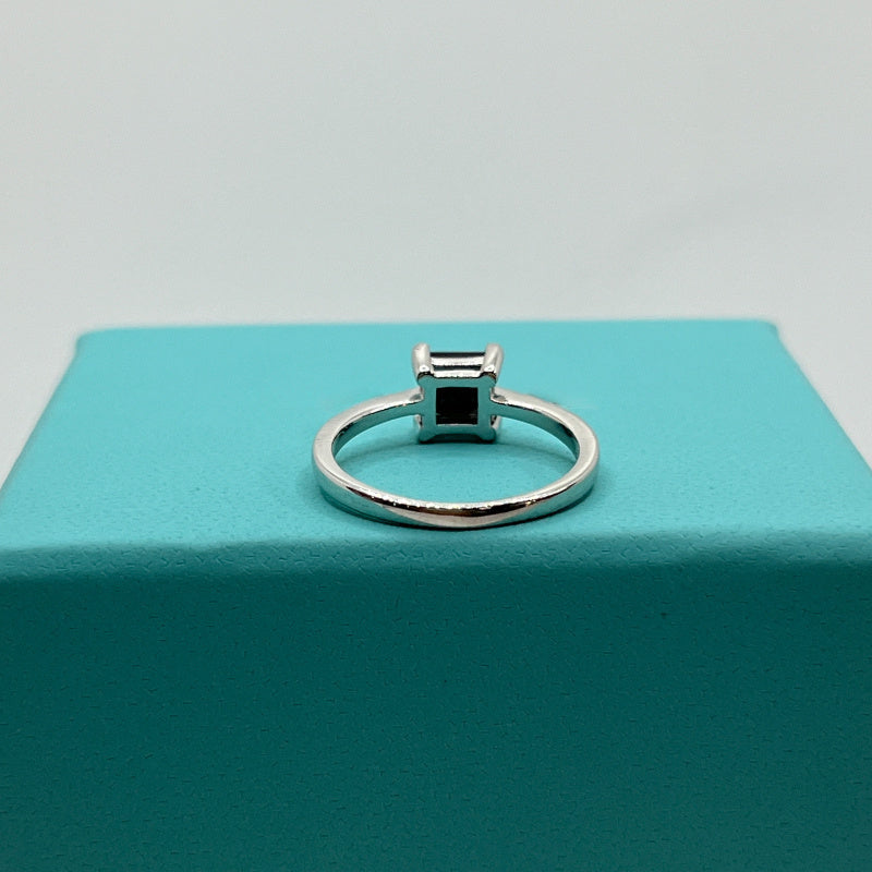 Black Moissanite Princess Cut Ring 1 Carat Four-Claw Engagement Jewelry