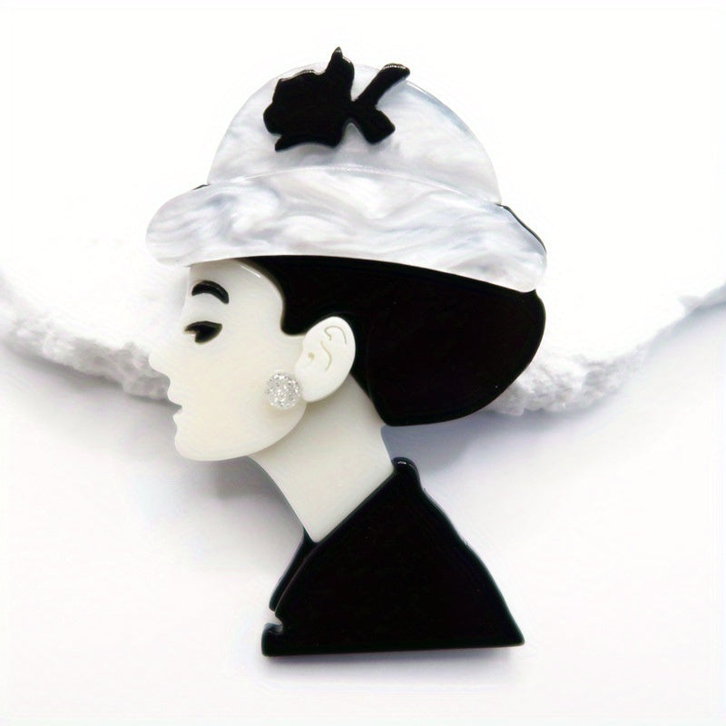 Art Deco akril brosh with elegant lady and marbled hat