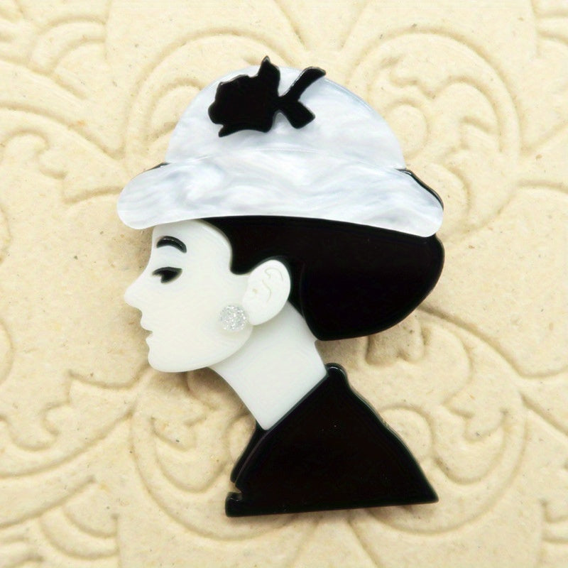 Art Deco akril brosh with elegant lady and marbled hat