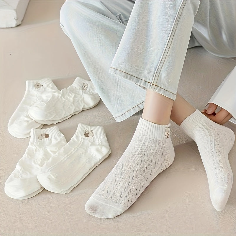 Women's Ankle Socks 5 Pairs Breathable Knit Short Socks Cartoon Patterns Embossed