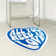 Yumshoq velur yurak shaklidagi gilam yotoq xonasi va mehmonxona uchun, sirpanmaydigan, 8mm qalinlikda