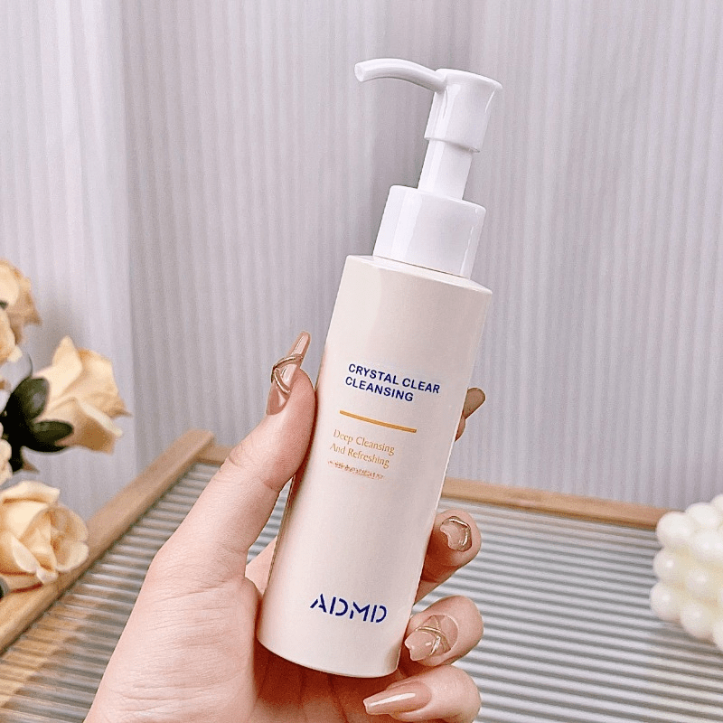 ADMD Gidratatsiyalovchi Kristal Toza Tozalovchi - Barcha teri turlari uchun AHA va Eucalyptus bilan chuqur po'lat tozalovchi gel, alkogolsiz makiyaj tozalovchi.