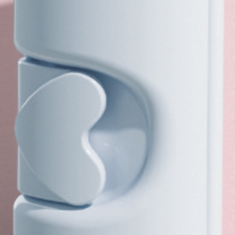 Non-Slip Bedding Clamp with Cute Design for Securing Sheets and Accessories