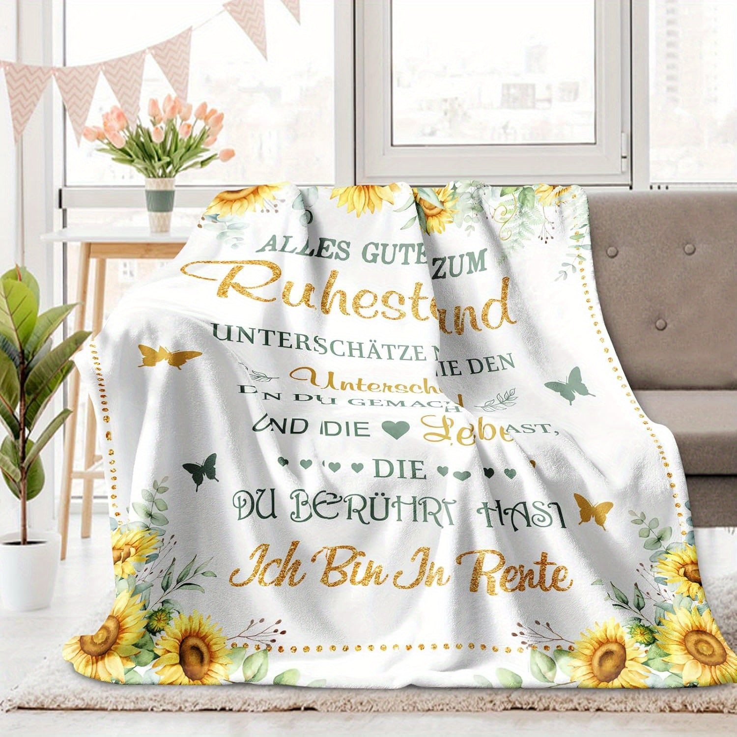 Cozy Spanish-Inspired Flannel Throw Blanket for Couch and Bed