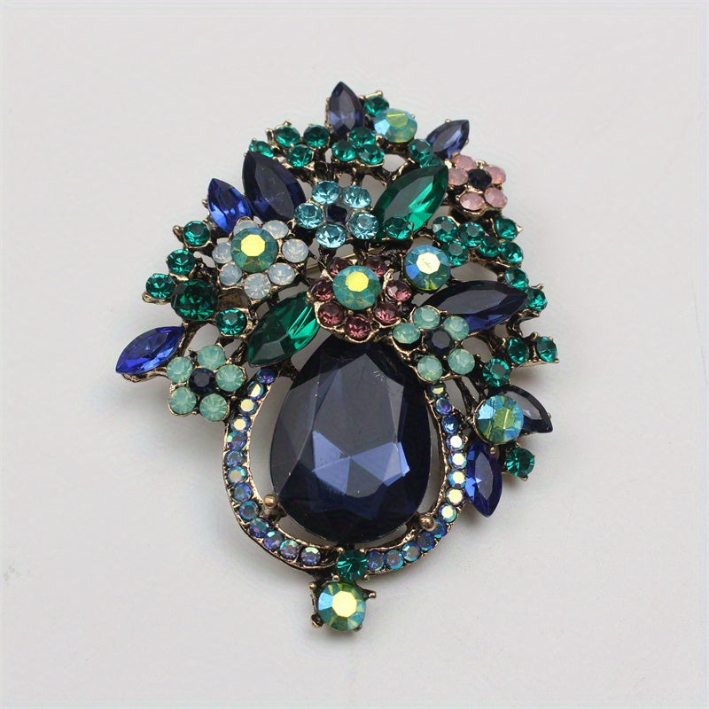 Elegant Rhinestone Flower Brooch for Dresses Bags and Hats Stylish Jewelry for Special Occasions