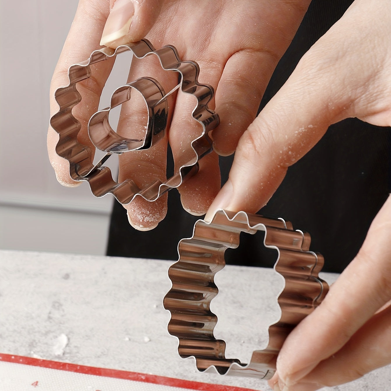 Stainless Steel Cookie Cutter Set with Flower and Heart Shapes for Baking and Decorating