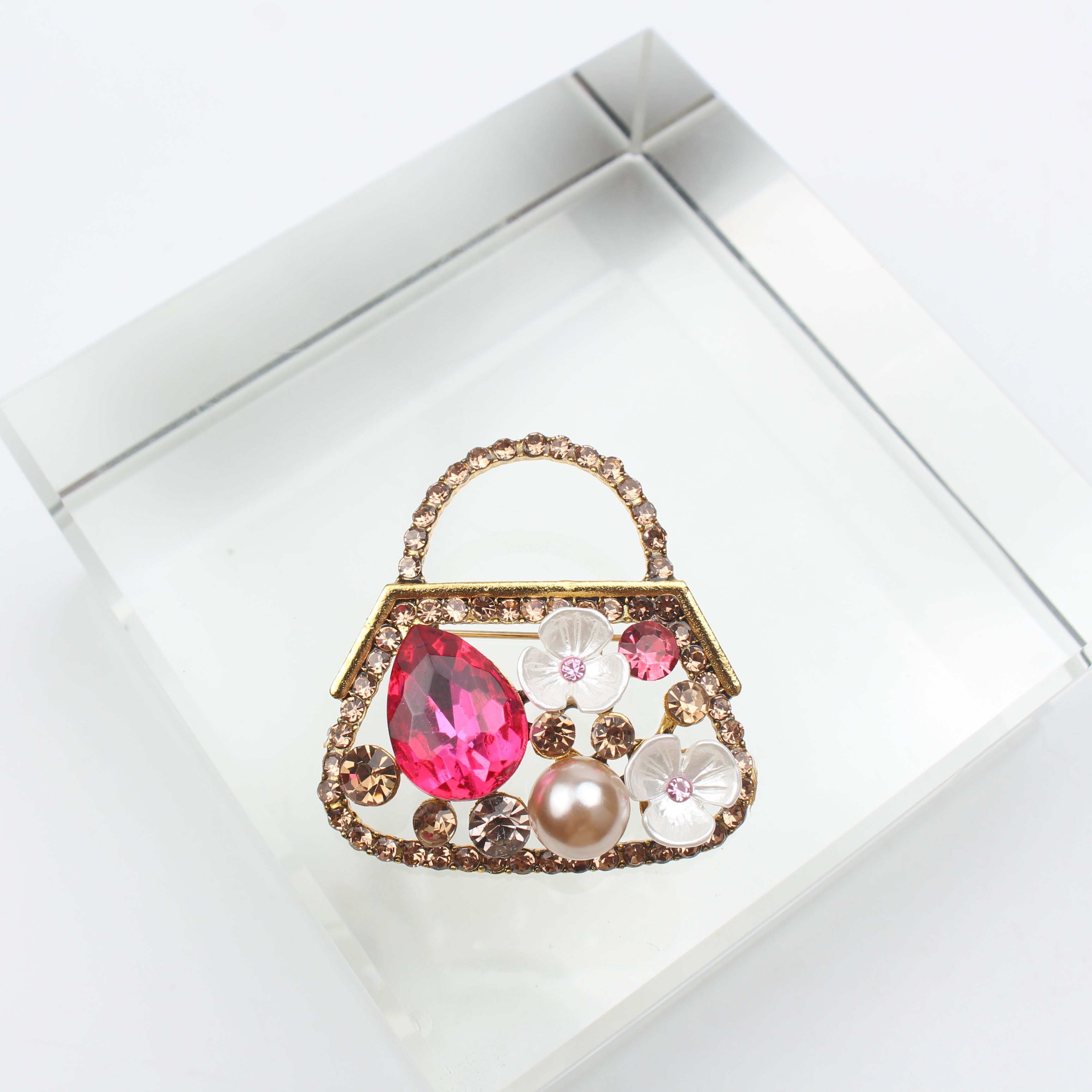 Vintage-Inspired Brooch for Women Enamel with Fake Gemstone and Irregular Shape