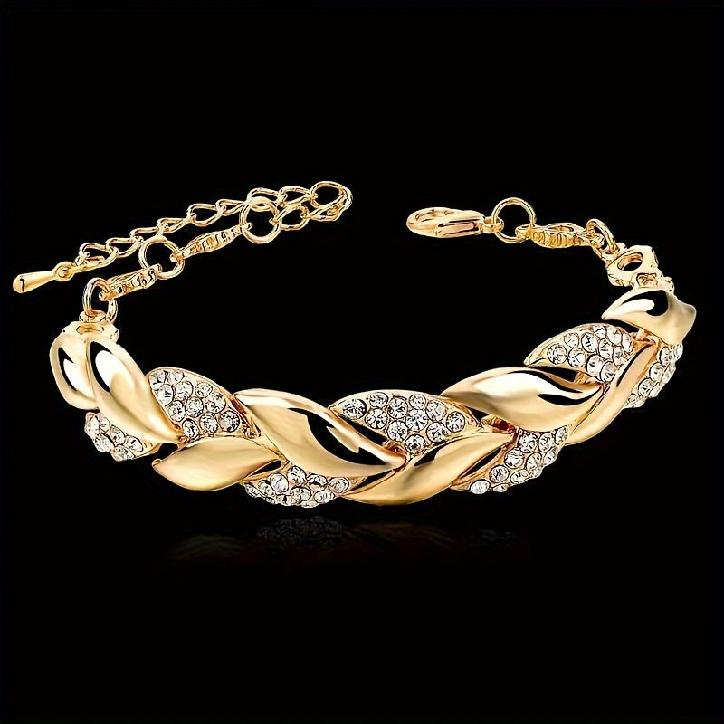 Leaf-Themed Alloy Bracelet Set for Women with Rhinestone Design for Daily Wear or Gifting
