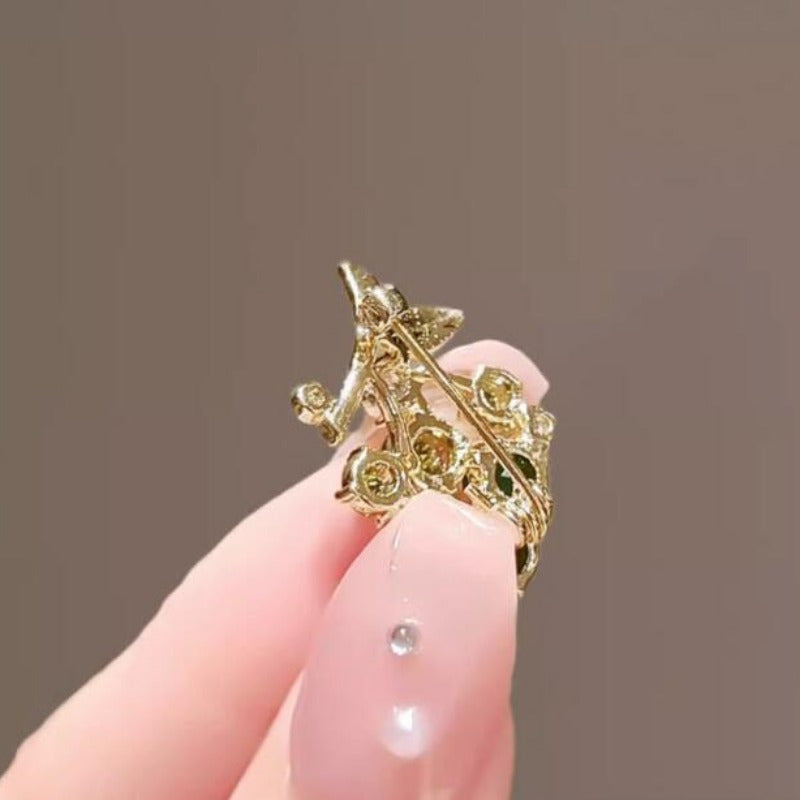 Mini Grape Resin Brooch Set for Jackets and Suits 2 Pieces Stylish Accessory