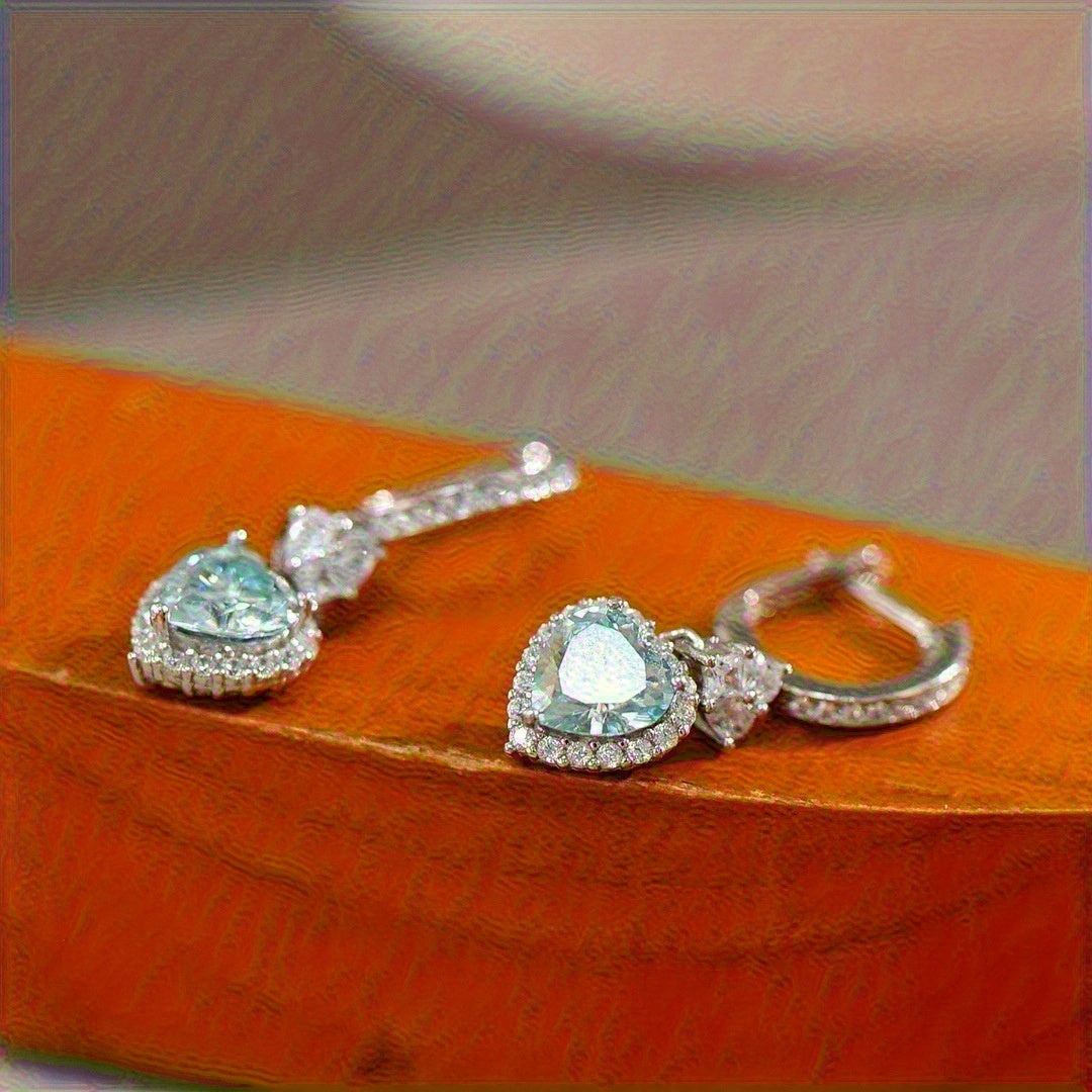 Sterling Silver Heart-Shaped Moissanite Drop Earrings 1.0ct Gold Plated