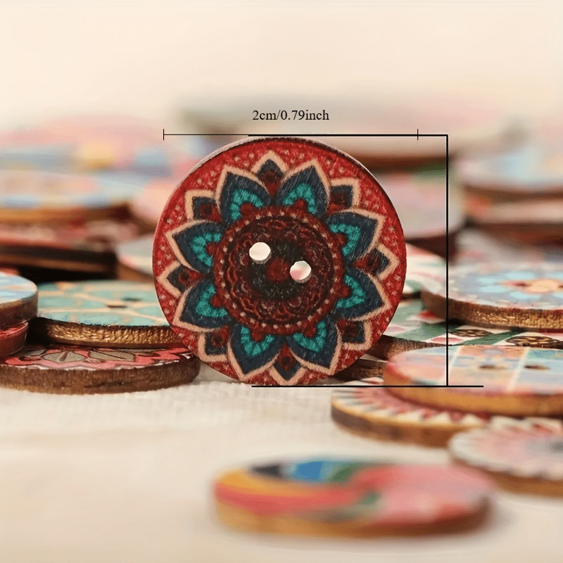 100 ta rang-barang Boho tugmachalar to'plami, bo'yalgan ko'zlar bilan - kiyim-kechak, tikuvchilik va DIY hunarmandchilikka noyob uslub qo'shish uchun mukammal - qo'l bilan bo'yalgan dizaynlar va ko'p maqsadli qo'llanilishi.