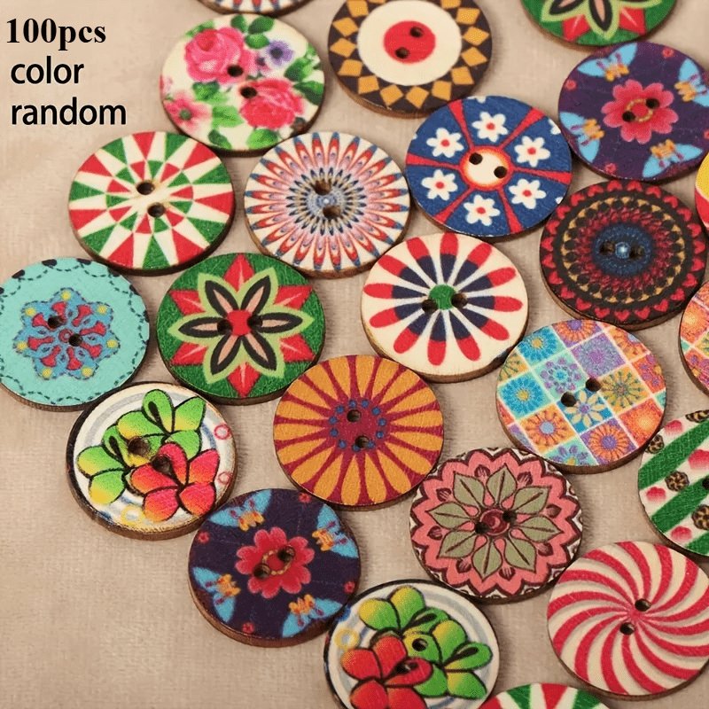 100 ta rang-barang Boho tugmachalar to'plami, bo'yalgan ko'zlar bilan - kiyim-kechak, tikuvchilik va DIY hunarmandchilikka noyob uslub qo'shish uchun mukammal - qo'l bilan bo'yalgan dizaynlar va ko'p maqsadli qo'llanilishi.