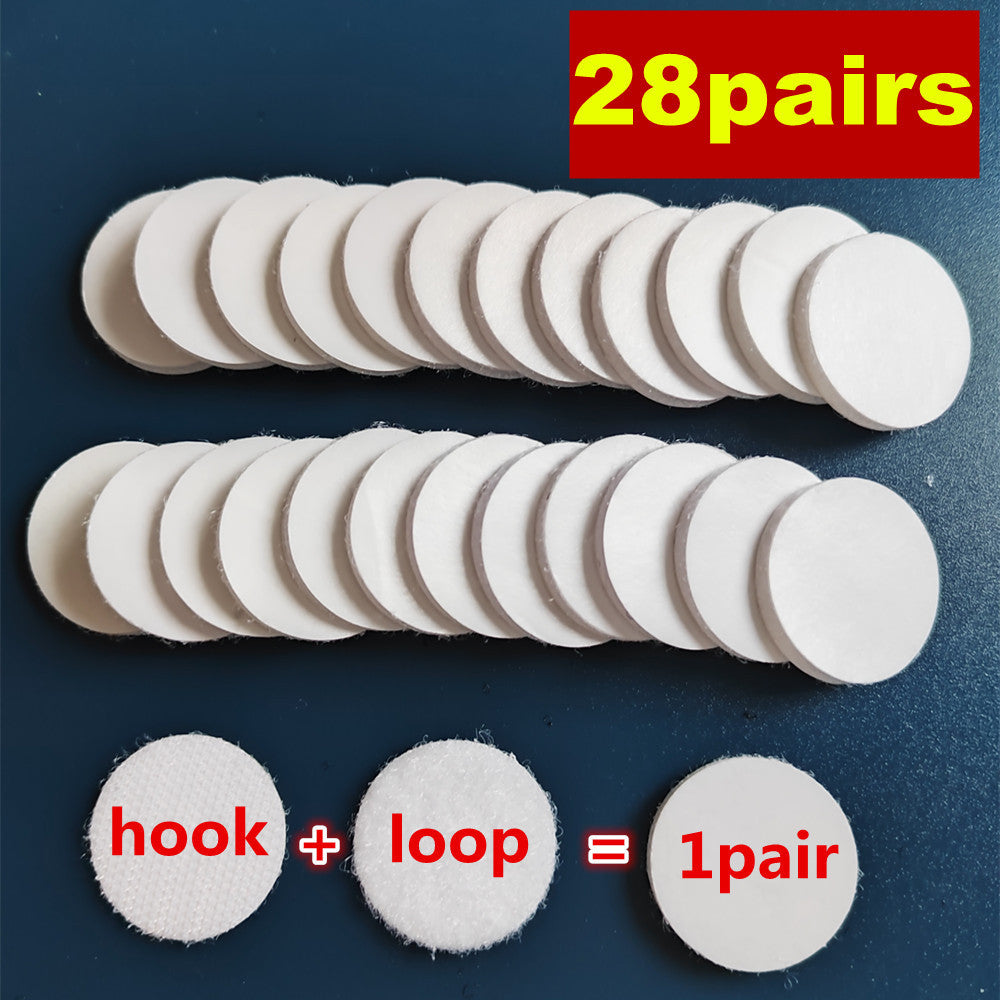 Предотвратите скольжение и перемещение с помощью 50 пар прочной антискручивающейся ковровой ленты - Нескользящие наклейки для ковров и ковровых покрытий - Двусторонние самоклеящиеся накладки и лента