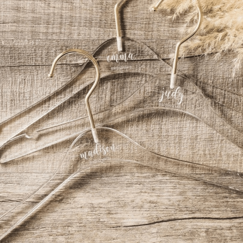 Customized Bridesmaid Dress Hanger Acrylic Stainless Steel Resin Coating Wedding Gift