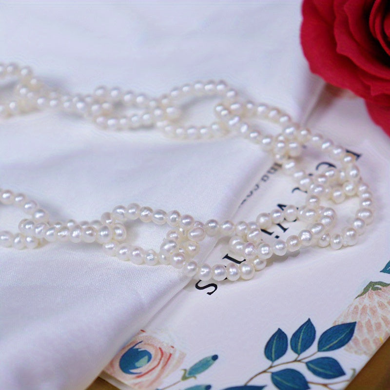 Women’s Clavicle Chain Necklace with Interlocking Design and Freshwater Pearl