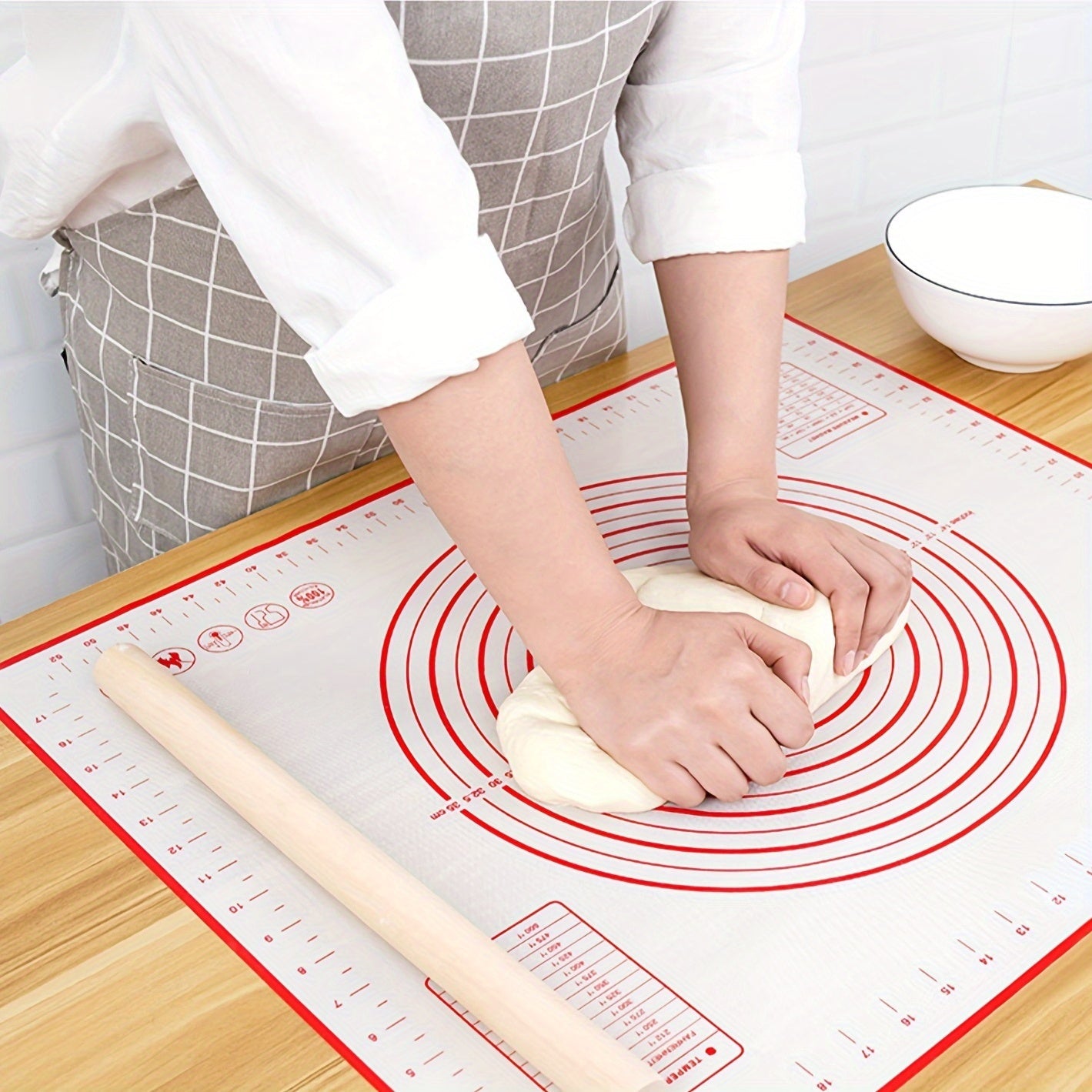 Non-Stick Silicone Pastry Mat for Baking and Dough Rolling, Extra-Large 60cm x 40cm