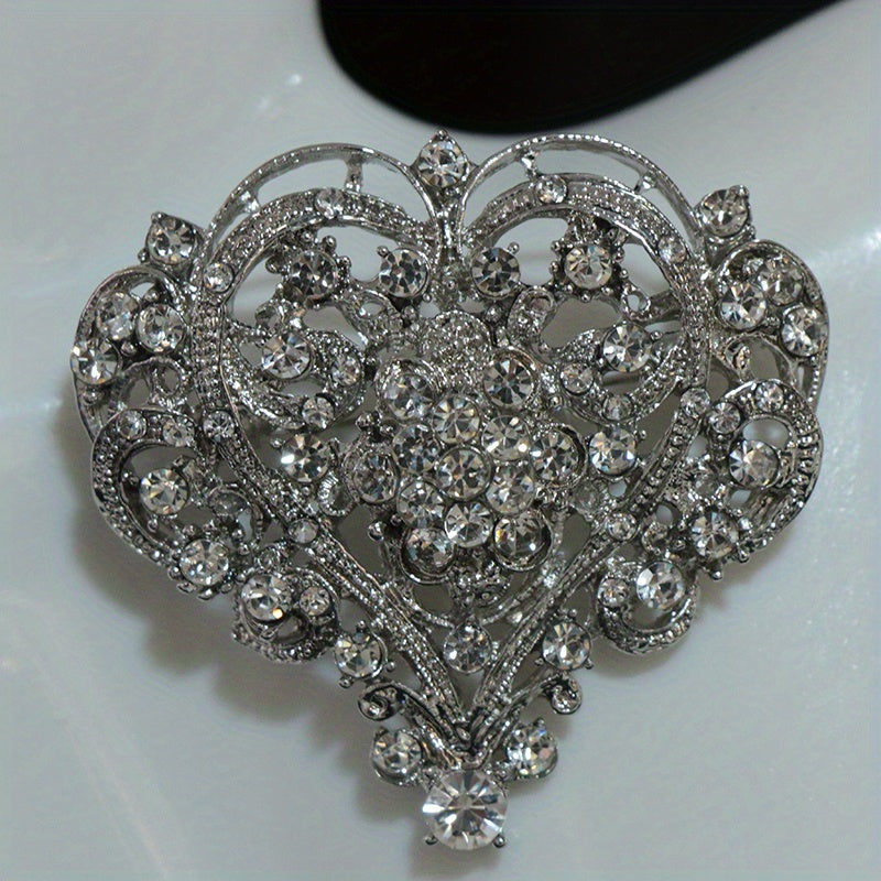 Elegant Rhinestone Pin for Women Jewelry Accessory
