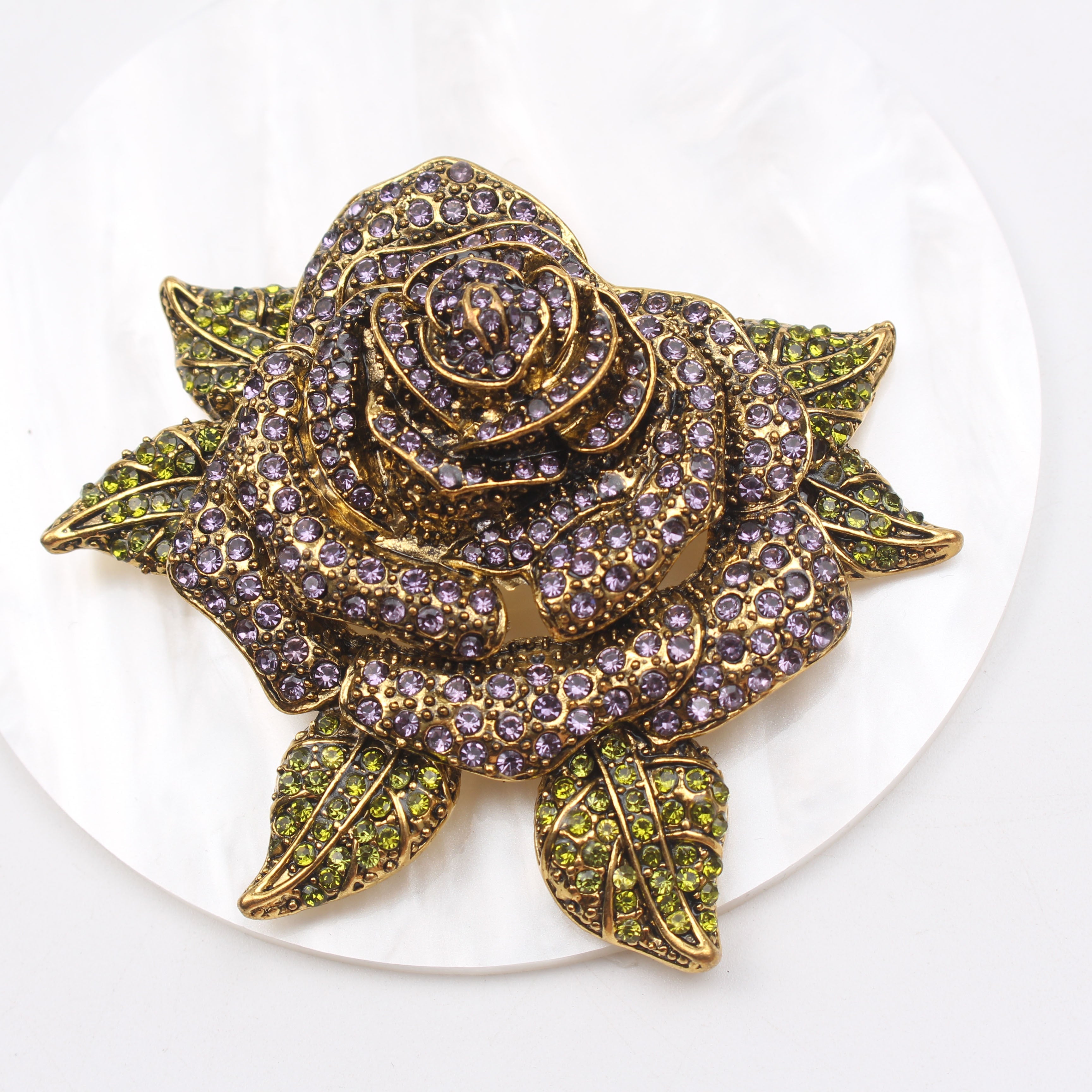 Minimalist Flower-Shaped Enamel Rose Brooch with Czech Diamond Accents Stylish Floral Pin for Fashion Accessory