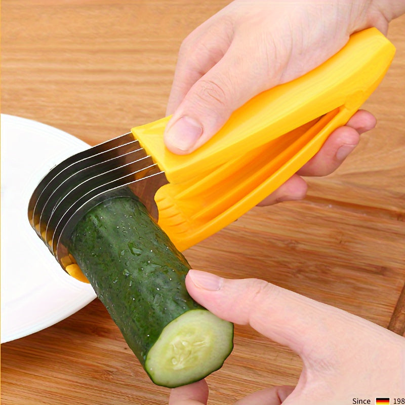 Kitchen Gadget Stainless Steel Fruit and Vegetable Slicer for Efficient Cutting