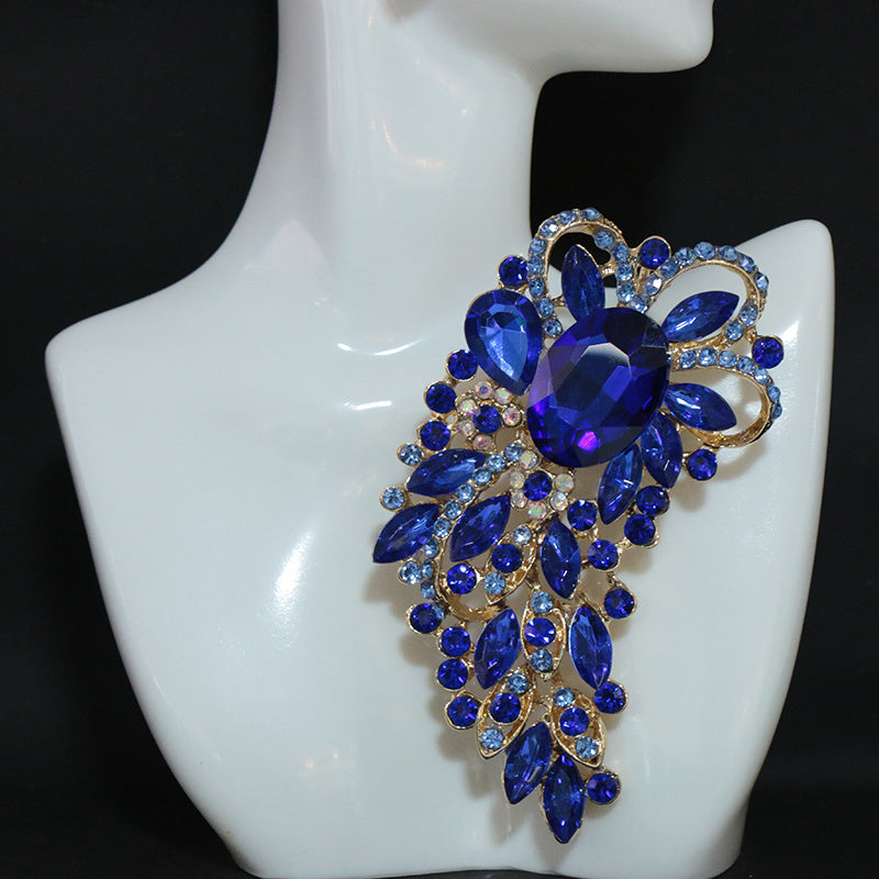 Luxury Rhinestone Brooch Large Alloy Glass Pin Elegant Fashion Accessory for Women