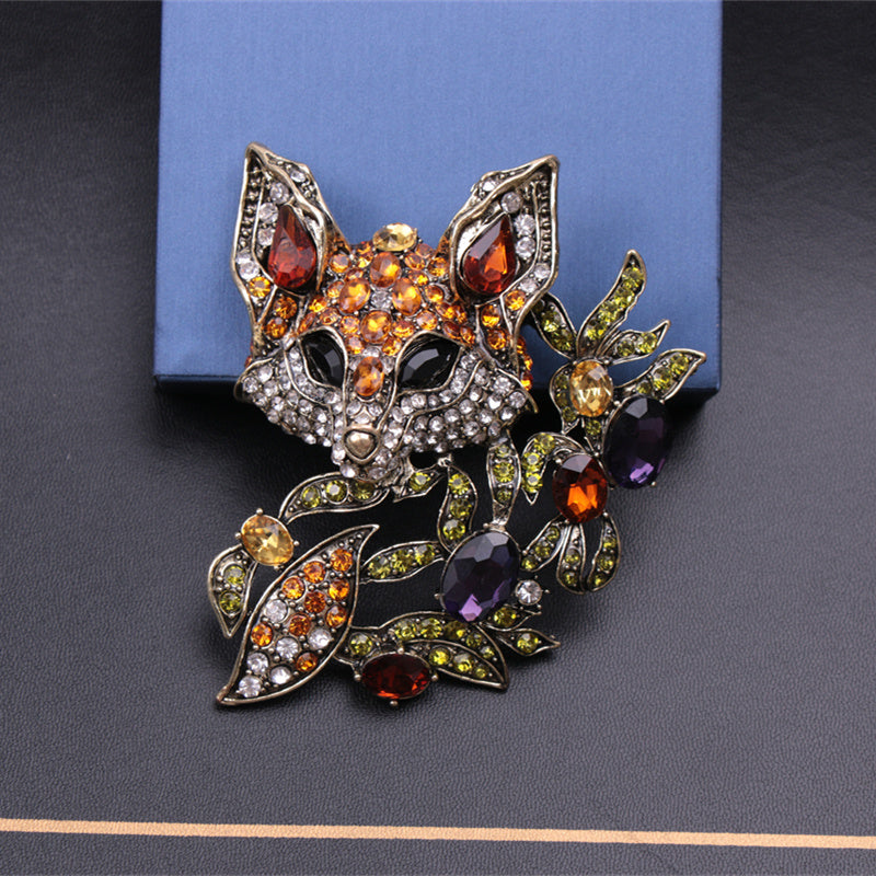 Retro Fox Brooch with Rhinestones Animal Accessory for Blazers and Outerwear