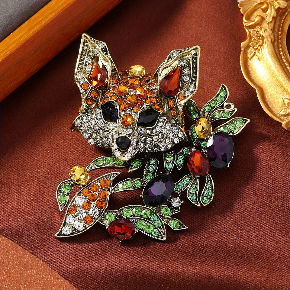 Retro Fox Brooch with Rhinestones Animal Accessory for Blazers and Outerwear