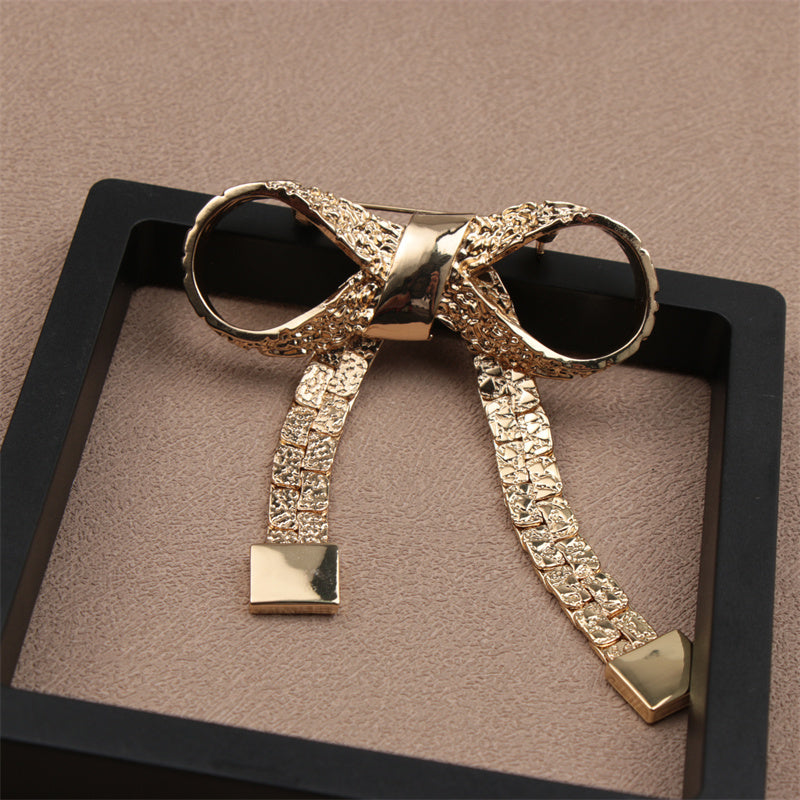 Rhinestone Bow Brooch Fashion Jewelry for Women and Girls Elegant Accessory