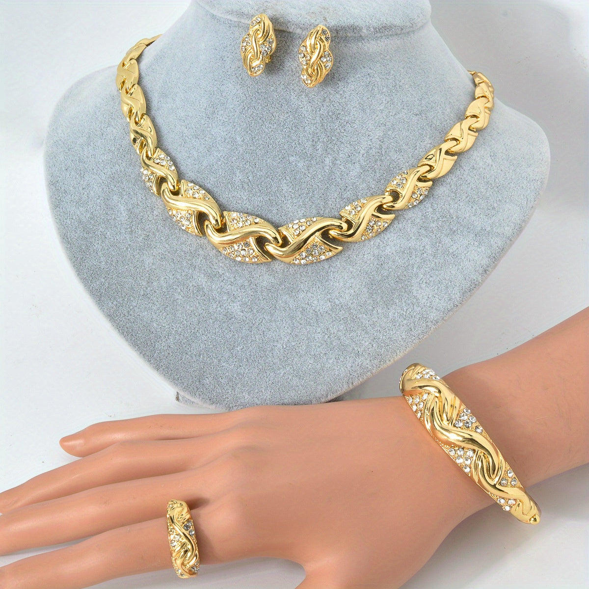 Retro Leaf Jewelry Set for Women Geometric Necklace Earrings Bracelet Ring