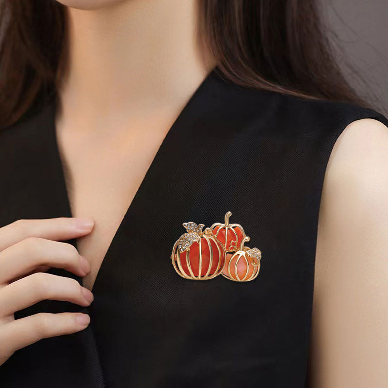 Enamel Pumpkin Halloween Brooch Pin for All Genders Plant-Inspired Festive Accessory