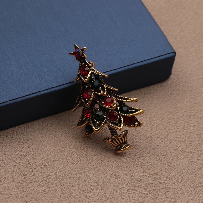 Rhinestone Christmas Tree Brooch for Clothing Bags Hats Elegant Irregular Shape