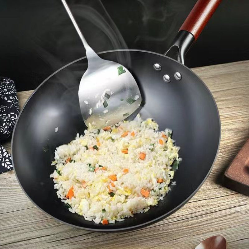 13-Inch Cast Iron Skillet Rust-Resistant No Coating Round Bottom for Home and Restaurant Use