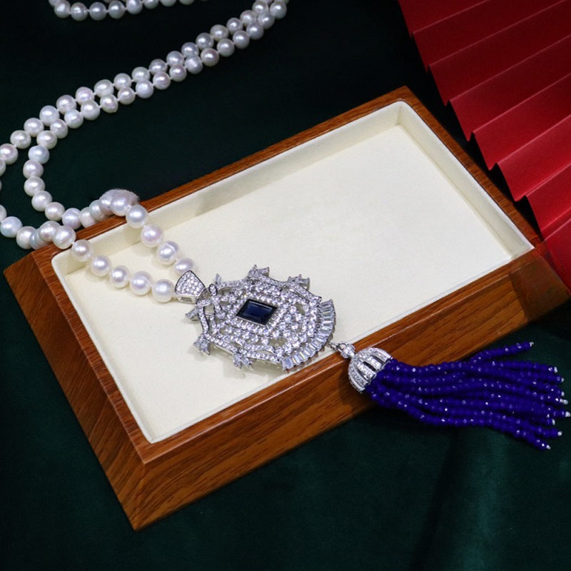 Collar largo de otoño e invierno con perlas de agua dulce de 8-9mm y incrustación de zirconia