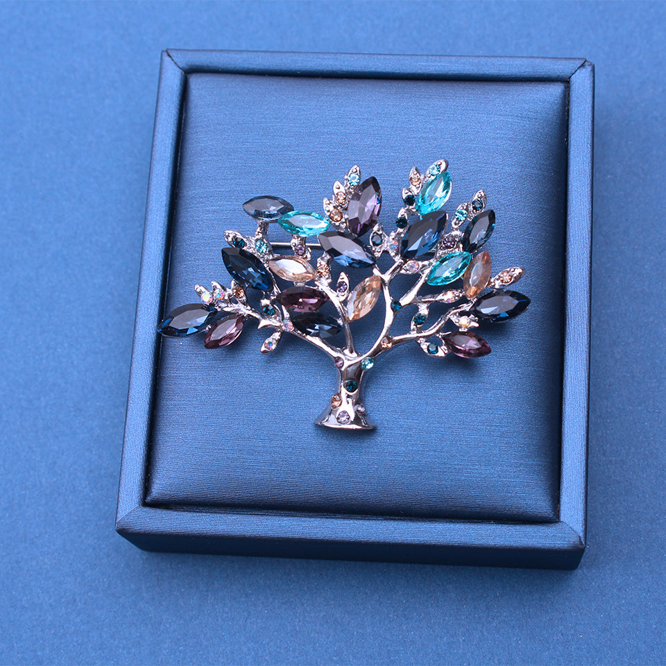 Women’s Tree of Life Brooch Rhinestones Elegant Jewelry for Lovers of Luxury Fashion