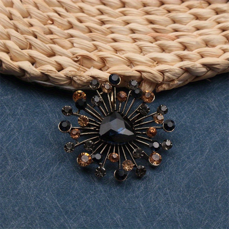 Elegant Water-Cut Rhinestone Flower Brooch for Women