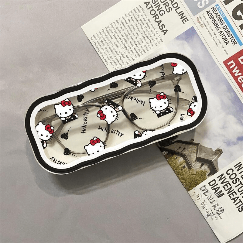Портативный чехол для очков Hello Kitty, изготовленный из полутвердого материала, с авторизованным мультяшным дизайном. Храните свои прозрачные очки в этой милой и универсальной коробке для хранения, также подходящей для солнцезащитных очков.
