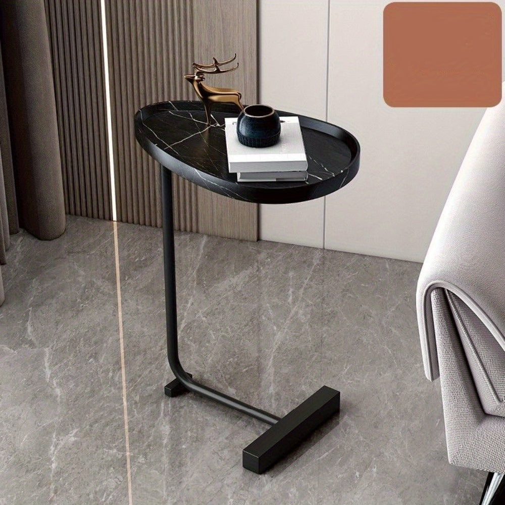 Mesita lateral en forma de C con tapa de madera dura y estructura de metal para sala de estar o dormitorio