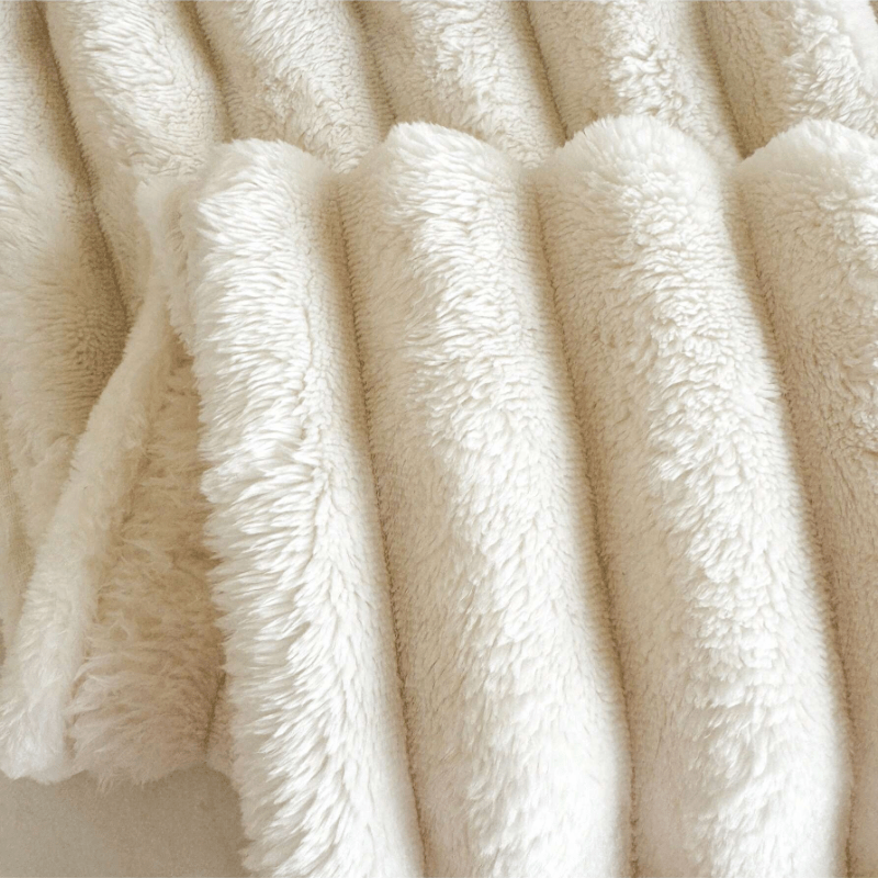 Faux Rabbit Fur Throw Blanket Cozy Double-Sided Warm Lightweight for Couch Bed Travel