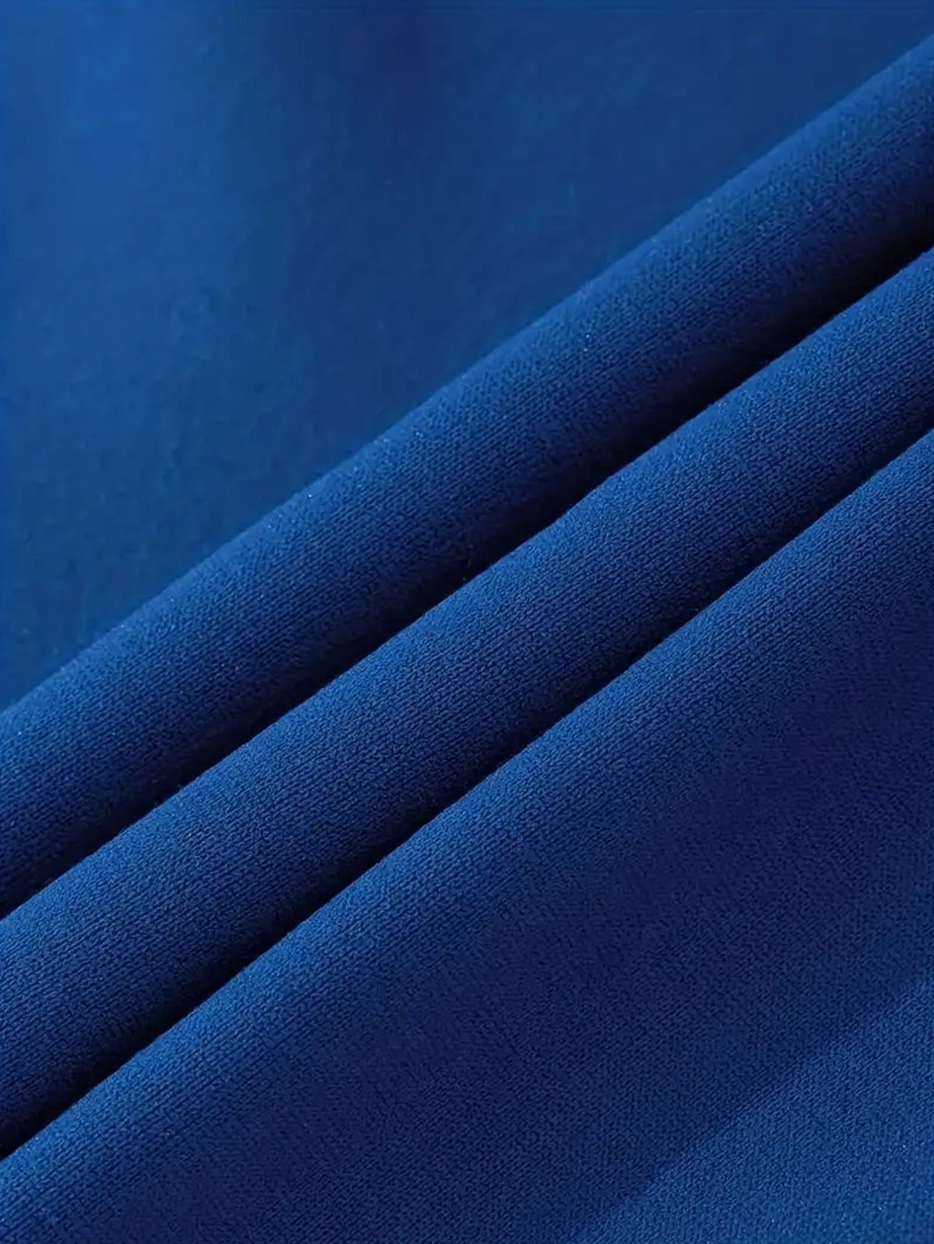 Men's Polyester Hoodie with Kangaroo Pocket, Casual Geometric Print for Fall and Winter