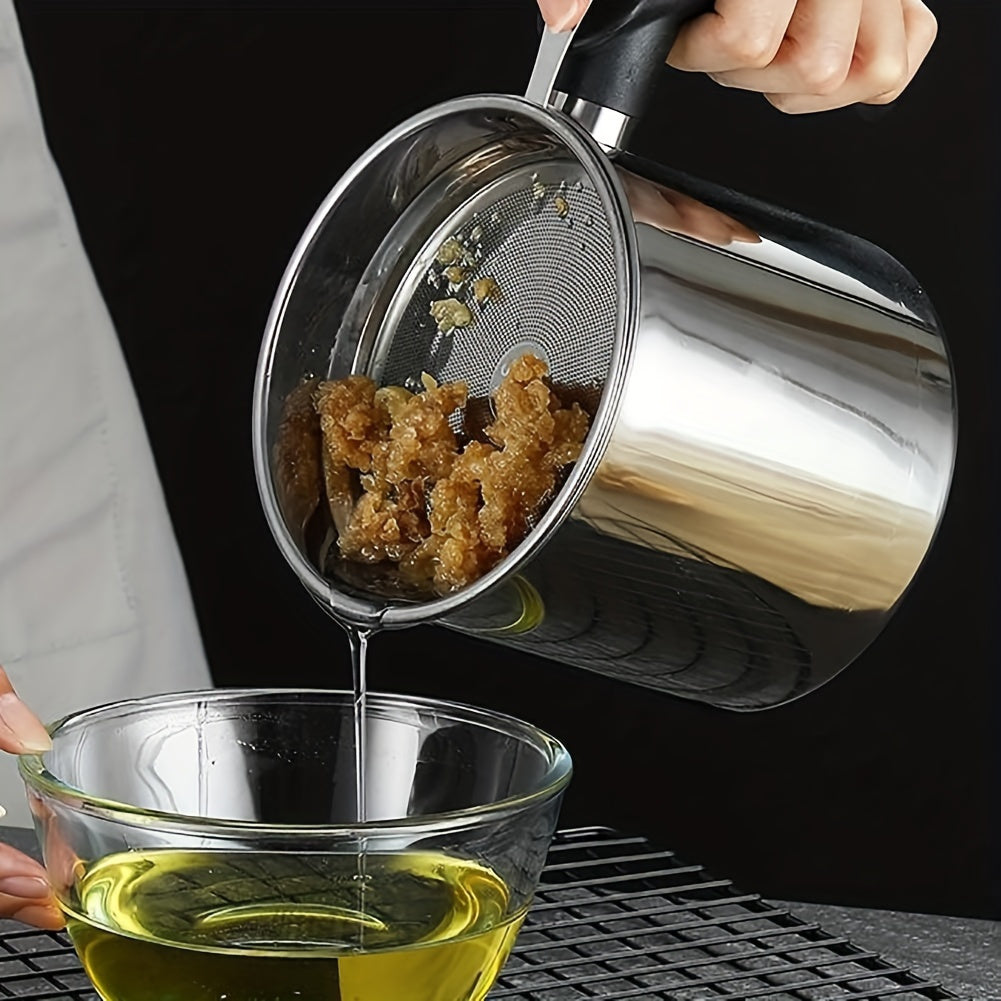 Stainless Steel Oil Storage Pot with Strainer and Lid for Cooking