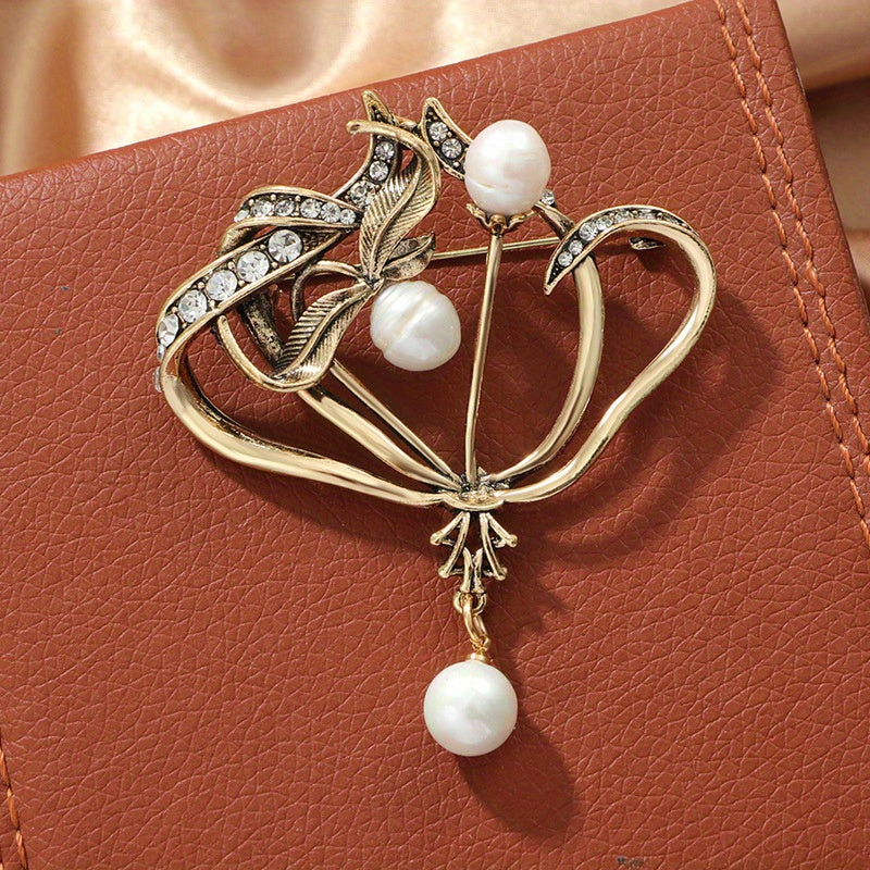 Vintage Rhinestone Flower Brooch with Pearls for Sweaters and Suits